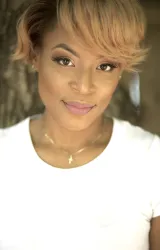 Кристл Роберсон